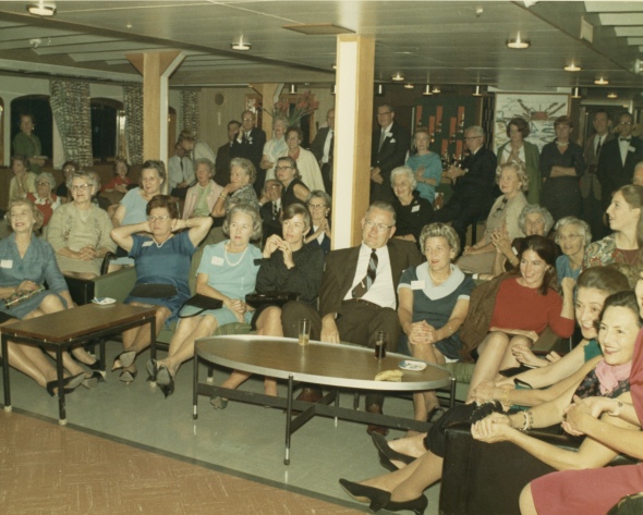 Participants of the 1966 cruise. ASCSA Archives.